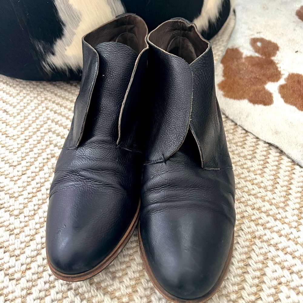 Coclico Short Boots - size 39.5